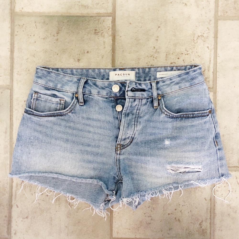 Pacsun mid-rise shorts